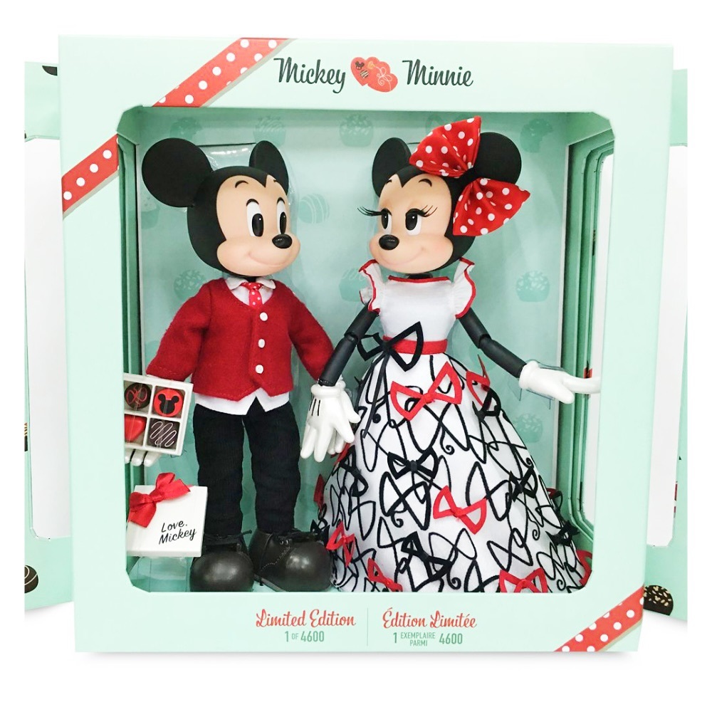 Mickey and Minnie Mouse Limited Edition Valentines Day Doll Set